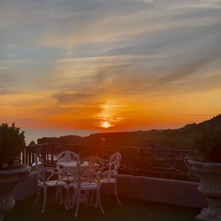 North Wind Apartment *